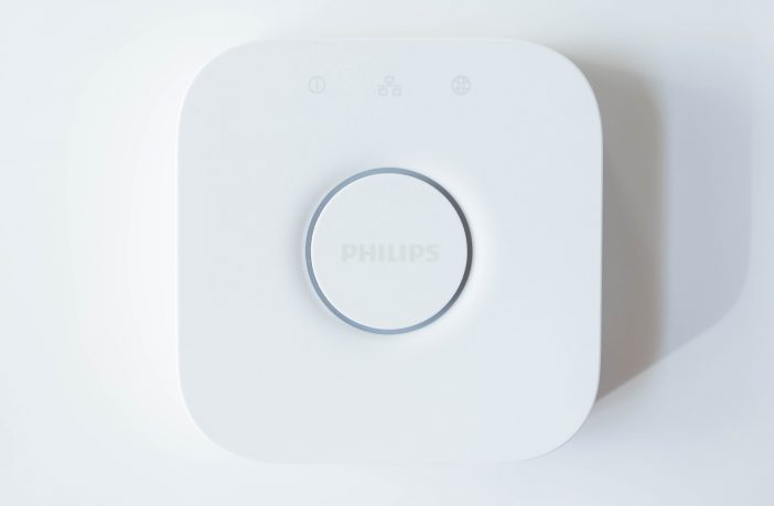 Philips Hue Bridge oben