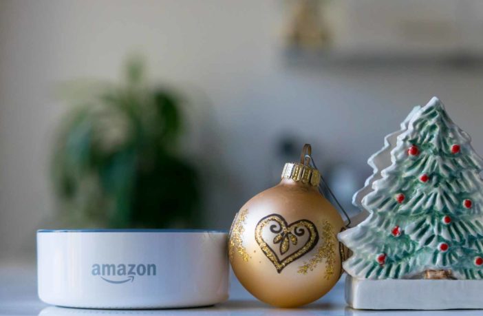Amazon bietet echte Weihnachtsbäume mit Alexa an