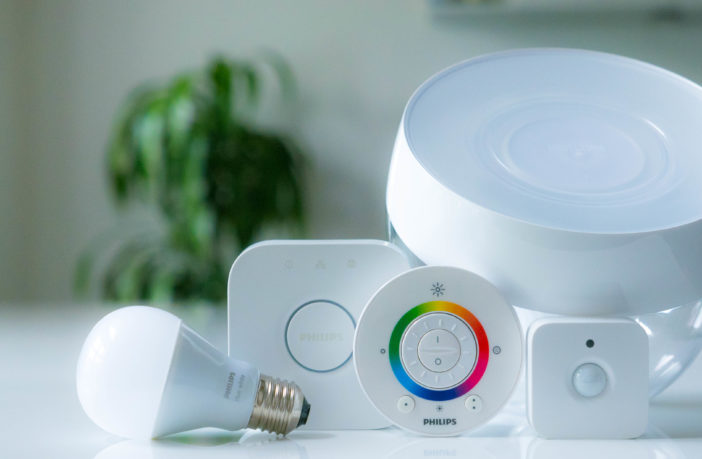 (01.01.2018) Amazon - Philips Hue Starterset farbig 3. gen für 119,99€!