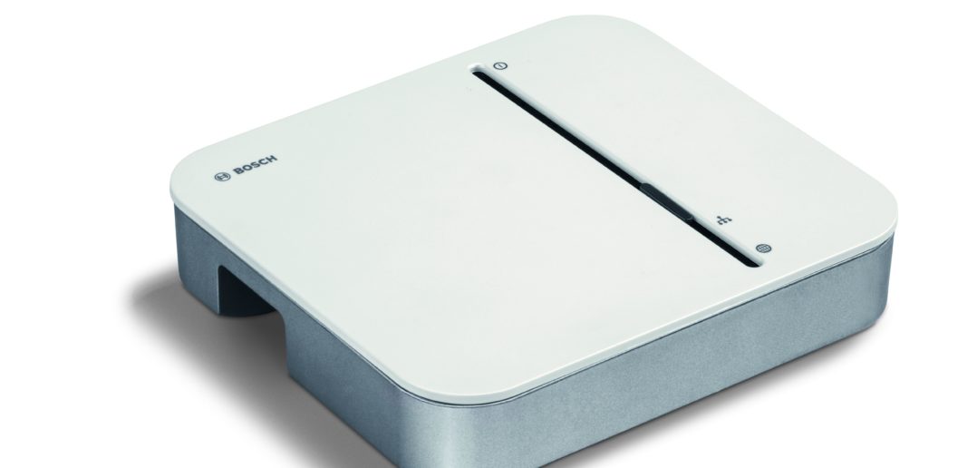 zeigt den Bosch Smart Home Controller_02