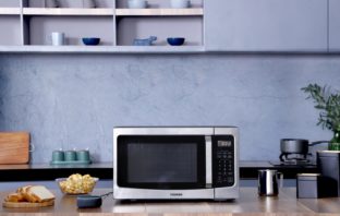 Toshiba Mikrowelle mit Alexa