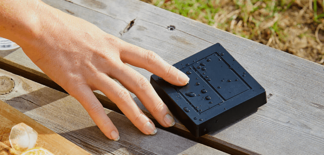 Friends of Hue Outdoor Switch