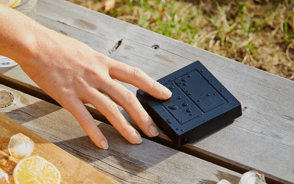 Friends of Hue Outdoor Switch