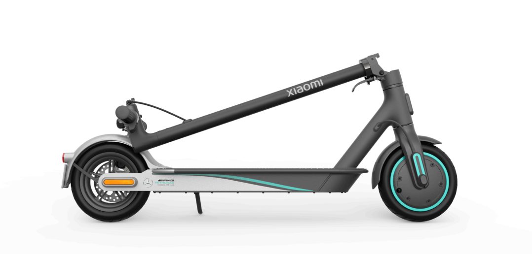Mi Electric Scooter Pro 2 Mercedes-AMG Petronas F1 Team Edition