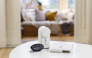 Homematic IP Türschlossantrieb