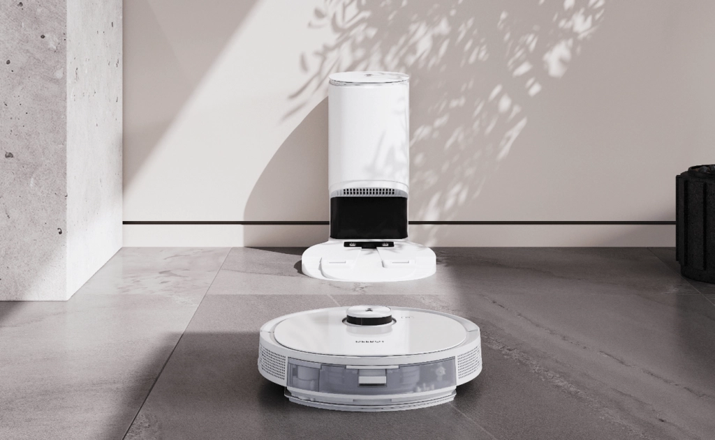 Deebot T9+ mit Absaugstation