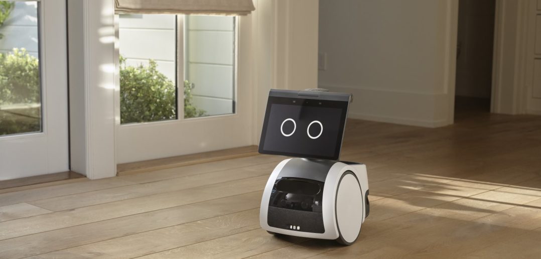 Astro Heimüberwachung mittels Roboter
