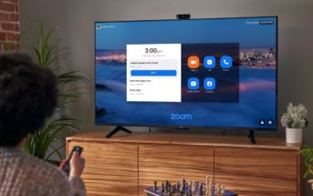 Fire TV Omni Series Fernseher mit geöffneter Zoom App