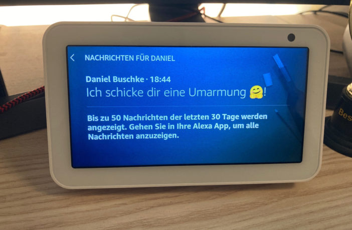 Alexa Nachricht - virtuelle Umarmung