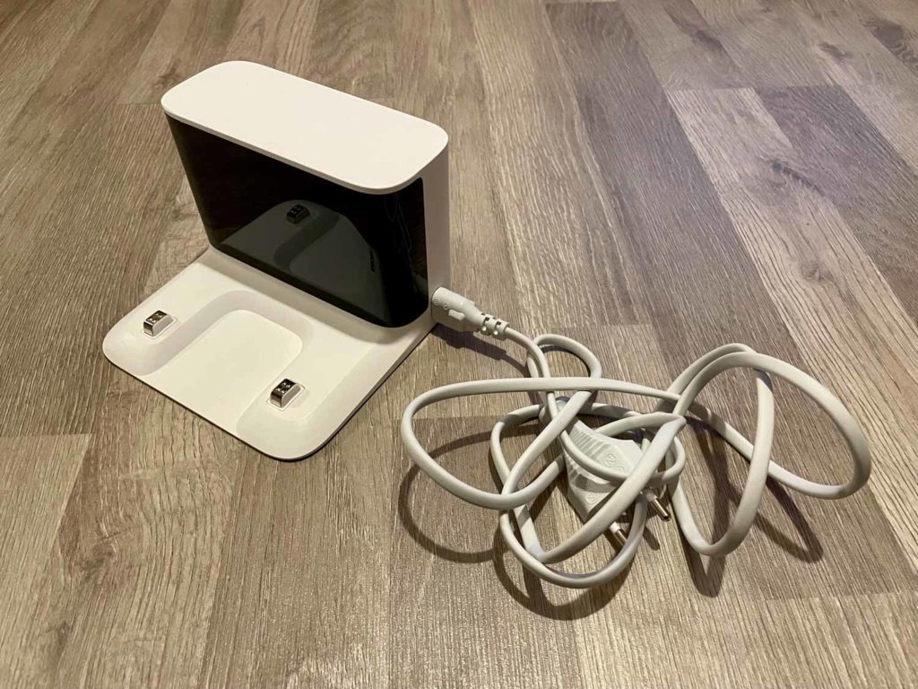 Leider besitzt die Ladestation kein Kabelmanagement