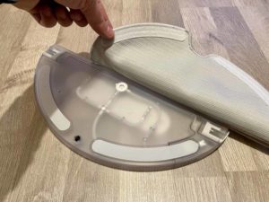 Der Wischlappen wird aufgezogen