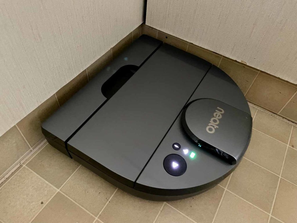 Die D-Form passt perfekt in eine Ecke