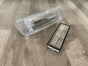 Er beinhaltet einen Feinstaubfilter