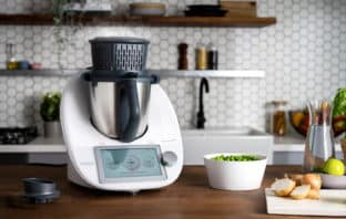 Thermomix TM6 mit Gareinsatz
