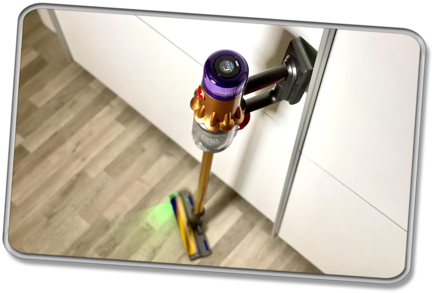 Der Dyson V12 Detect Slim Absolute+ konnte in unserem Test überzeugen.
