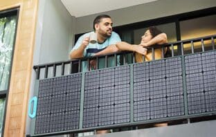 BLUETTI Balkonkraftwerk