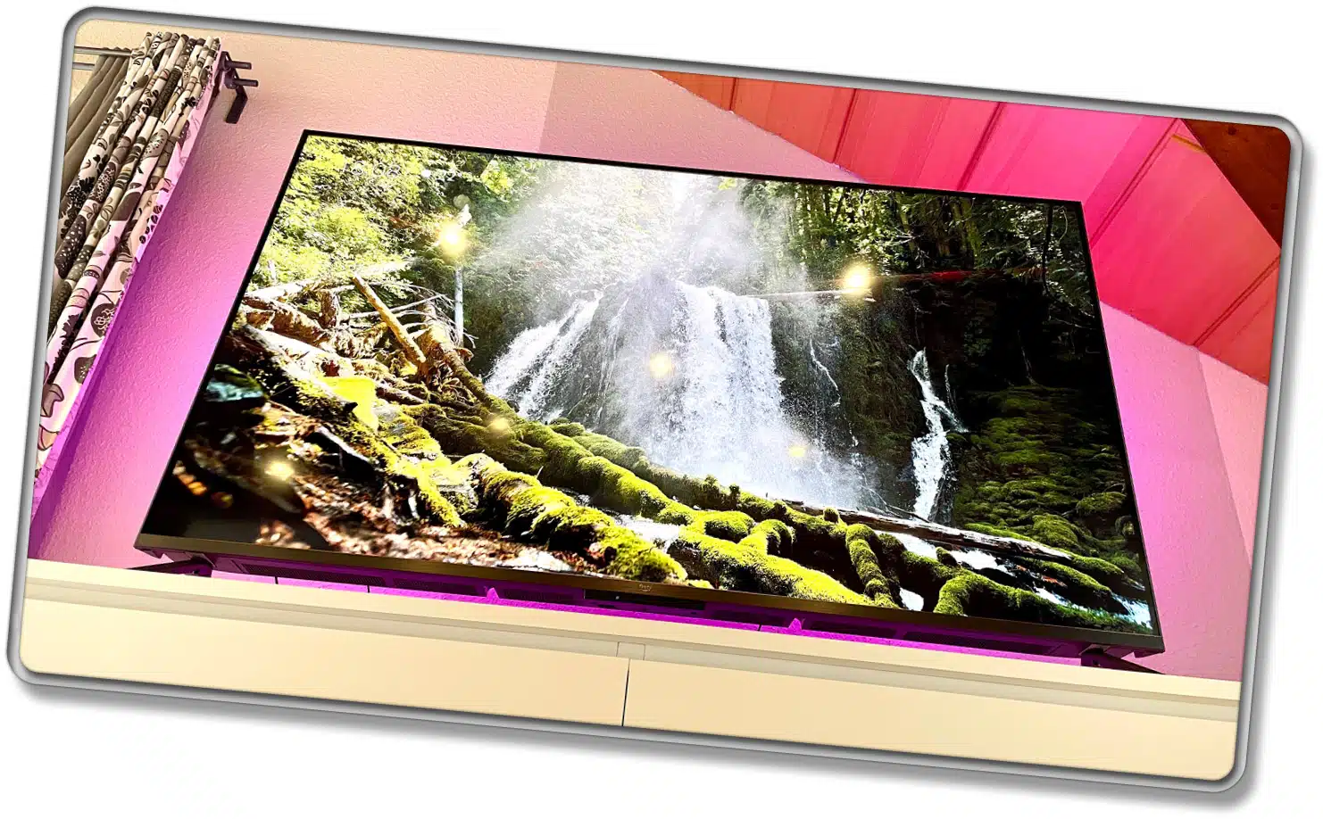 Amazon Fire TV Omni QLED 65-Zoll - Das Display passt sich der Umgebungshelligkeit an