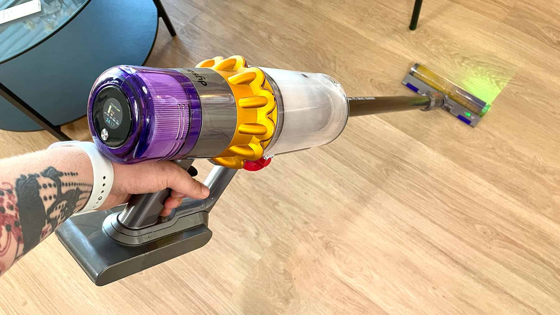Dyson V15 detect Absolute - Wir haben das Spitzenmodell der Marke im Test!