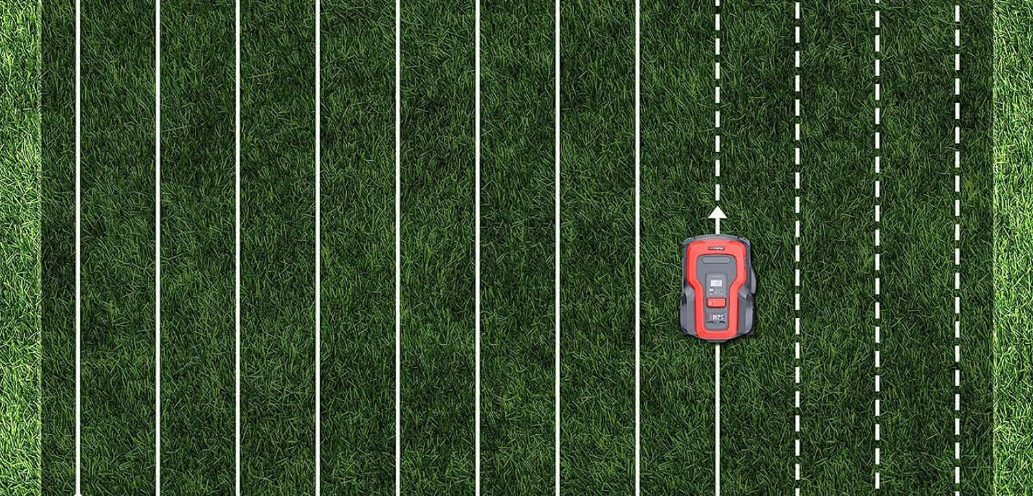 RoboUP Mähroboter - Dank ausgeklügelter Navigation fährt der Mähroboter in geraden Bahnen