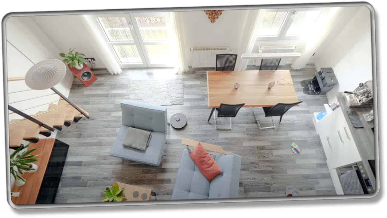 Roborock S7 MaxV Ultra - Der Saugroboter navigiert intelligent dank Lasernavigation.