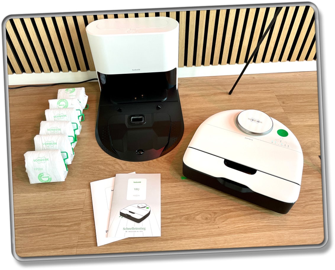 Der Lieferumfang des Kobold VR7 mit Service-Station ist, wie aus dem Premiumsegment gewohnt, mager