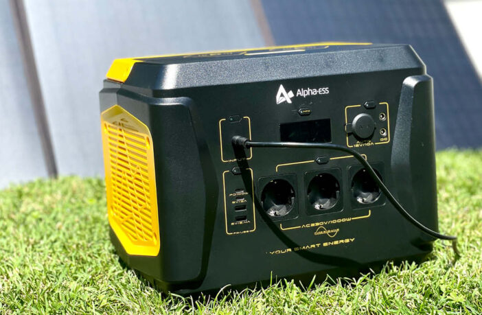 AlphaEss BlackBee1000 - Wir haben die kompakte und leichte PowerStation im Test