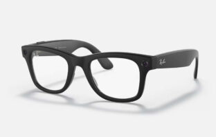 Das ist die Ray Ban Stories. Eine Sonnenbrille mit eingebauter Kamera