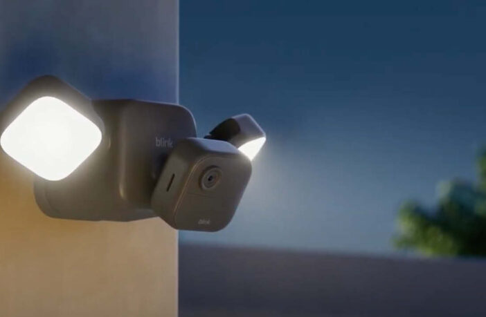 Blink Outdoor 4 Floodlight Camera