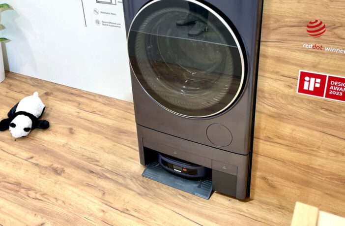 Midea zeigt Saugroboter:Waschmaschinenkombination