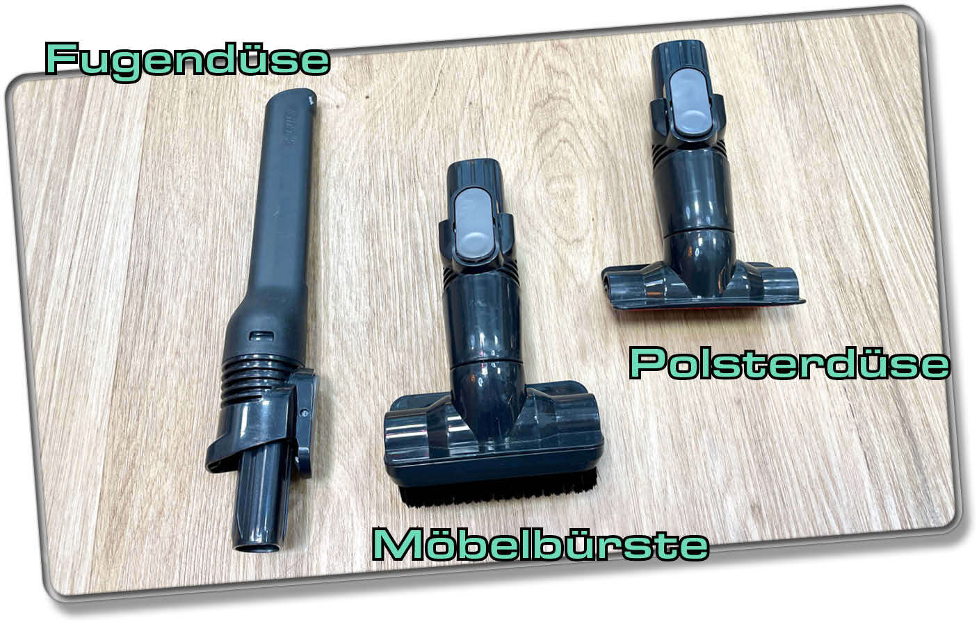 Das sind die ganzen Zubehörteile des Shark Anti Hair Wrap IZ201EUT