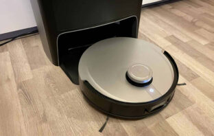 ECOVACS DEEBOT X1 OMNI - Wir haben den Alleskönner genau unter die Lupe genommen.