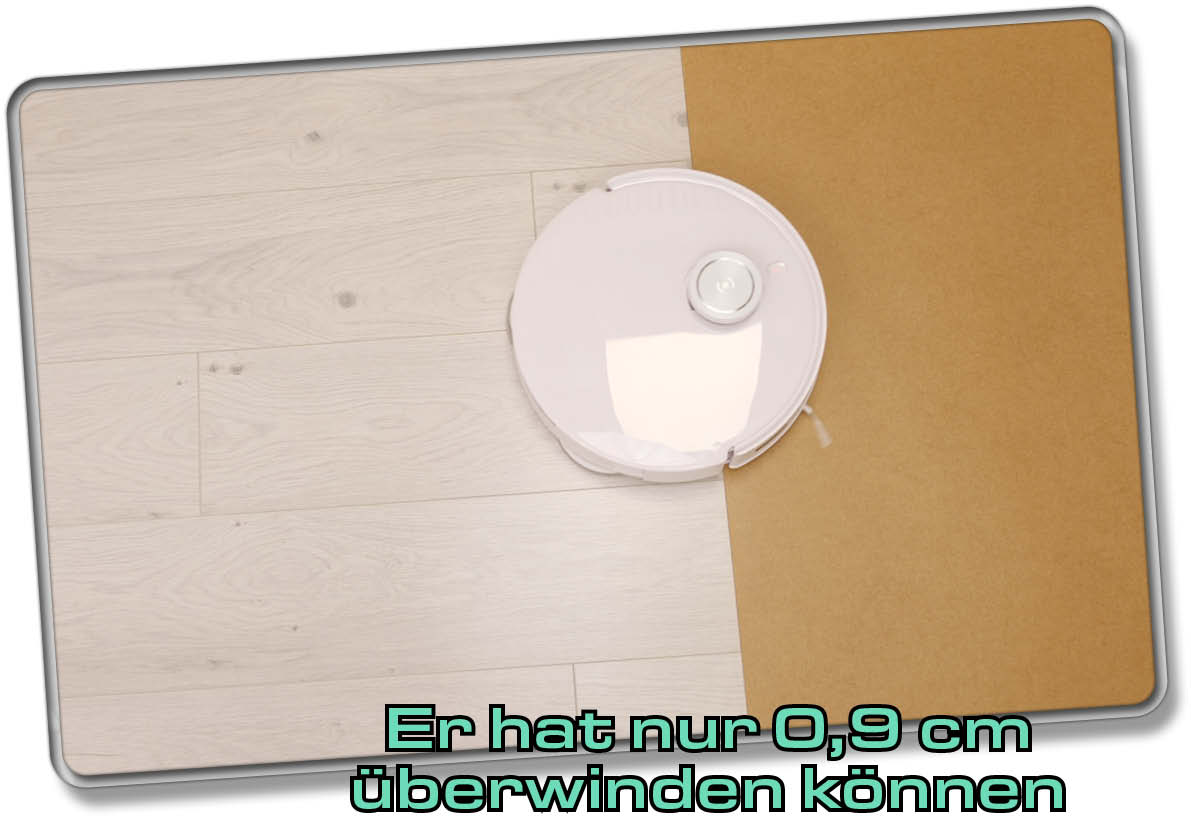 Leider hat er keine höhere Kante als 0,9 cm überwunden. Der Grund liegt bei der Obstacle Avoidance