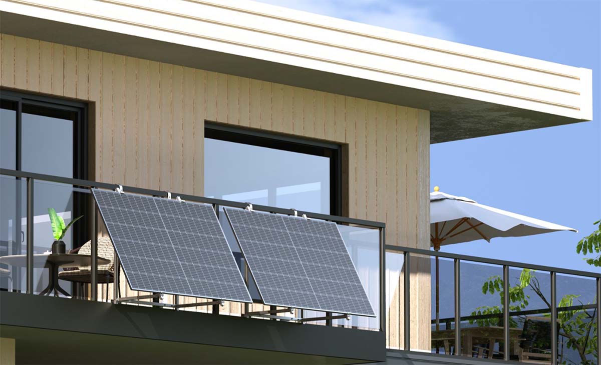 BLUETTI Balkonkraftwerk