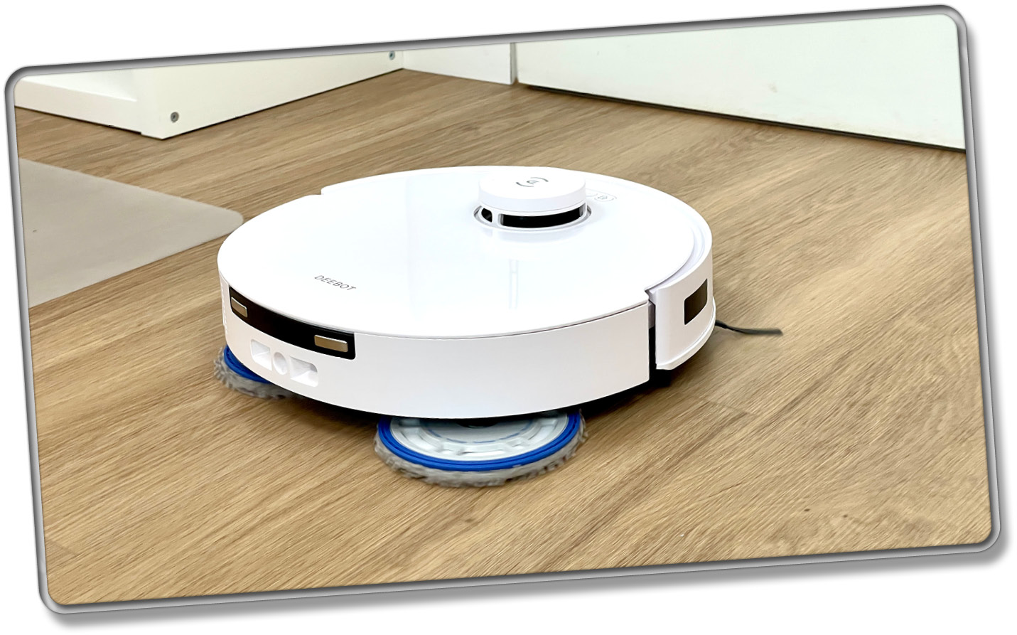 Wir haben uns die Wischfunktion des ECOVACS DEEBOT T30 PRO OMNI angeschaut