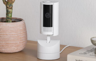 Ring Pan-Tilt Indoor Kamera