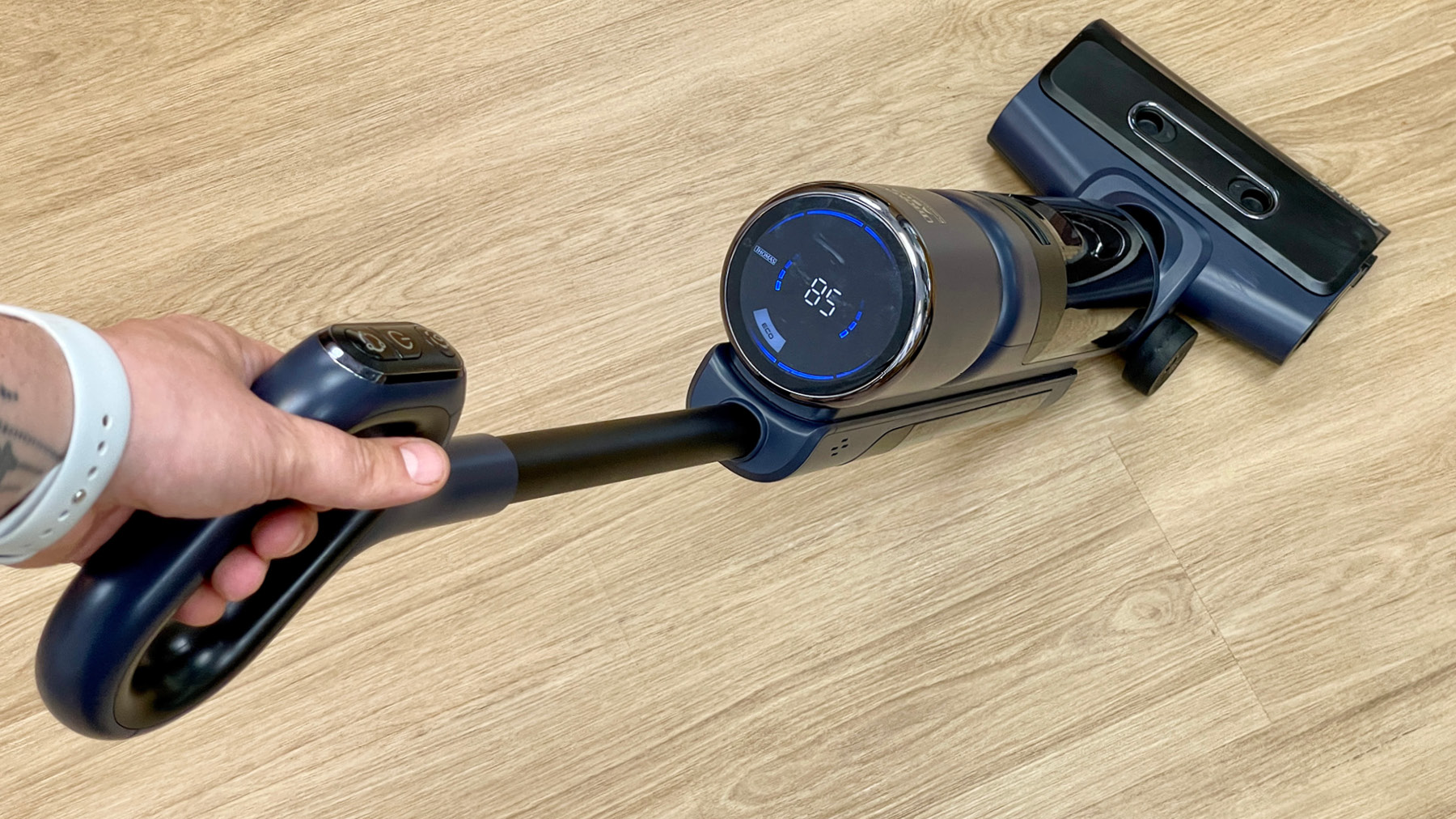 Thomas Aqua FloorCleaner Plus - Wir zeigen euch, was der günstige Wischsauger alles kann!