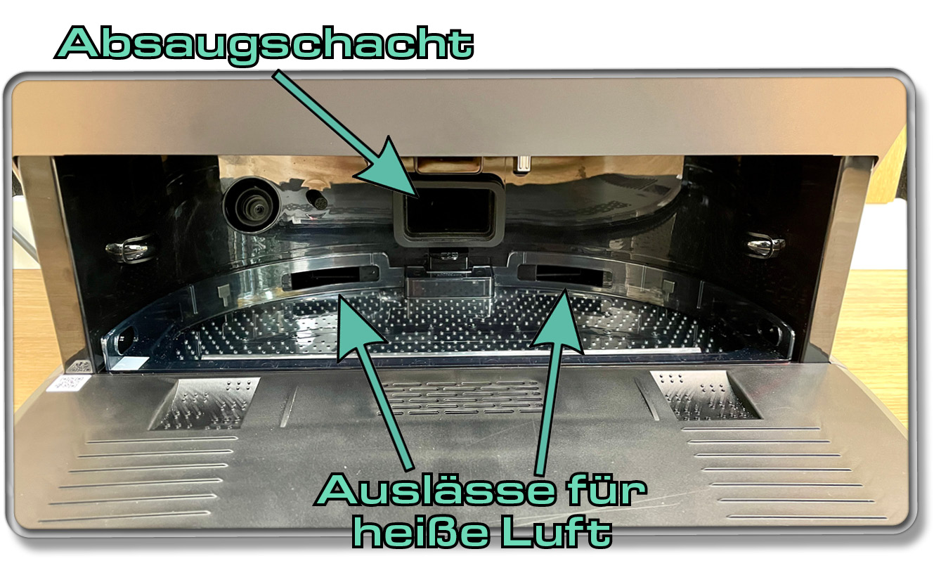 Über diese Auslässe wird heiße Luft über den Wischmopp geblasen, damit dieser trocknet