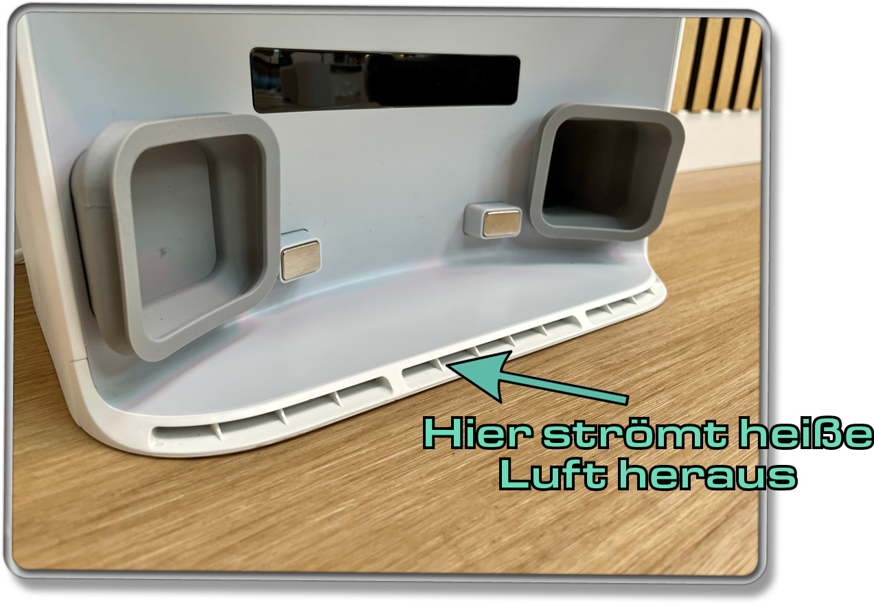 Über die Luftschlitze am unteren Ende der Absaugstation entweicht heiße Luft für die Mopptrocknung