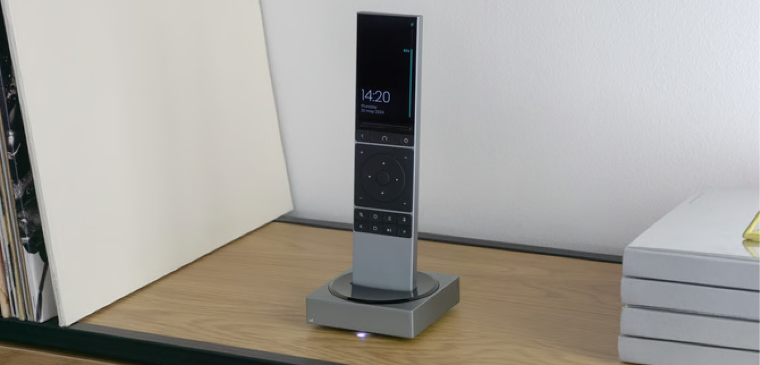 Unfolded Circle Remote 3