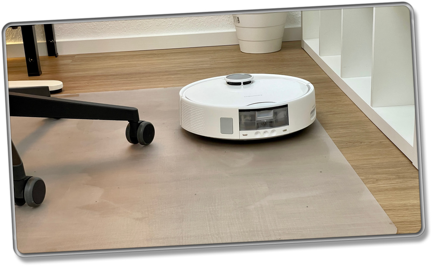 Wir haben uns die Wischfunktion des SwitchBot S10 angeschaut