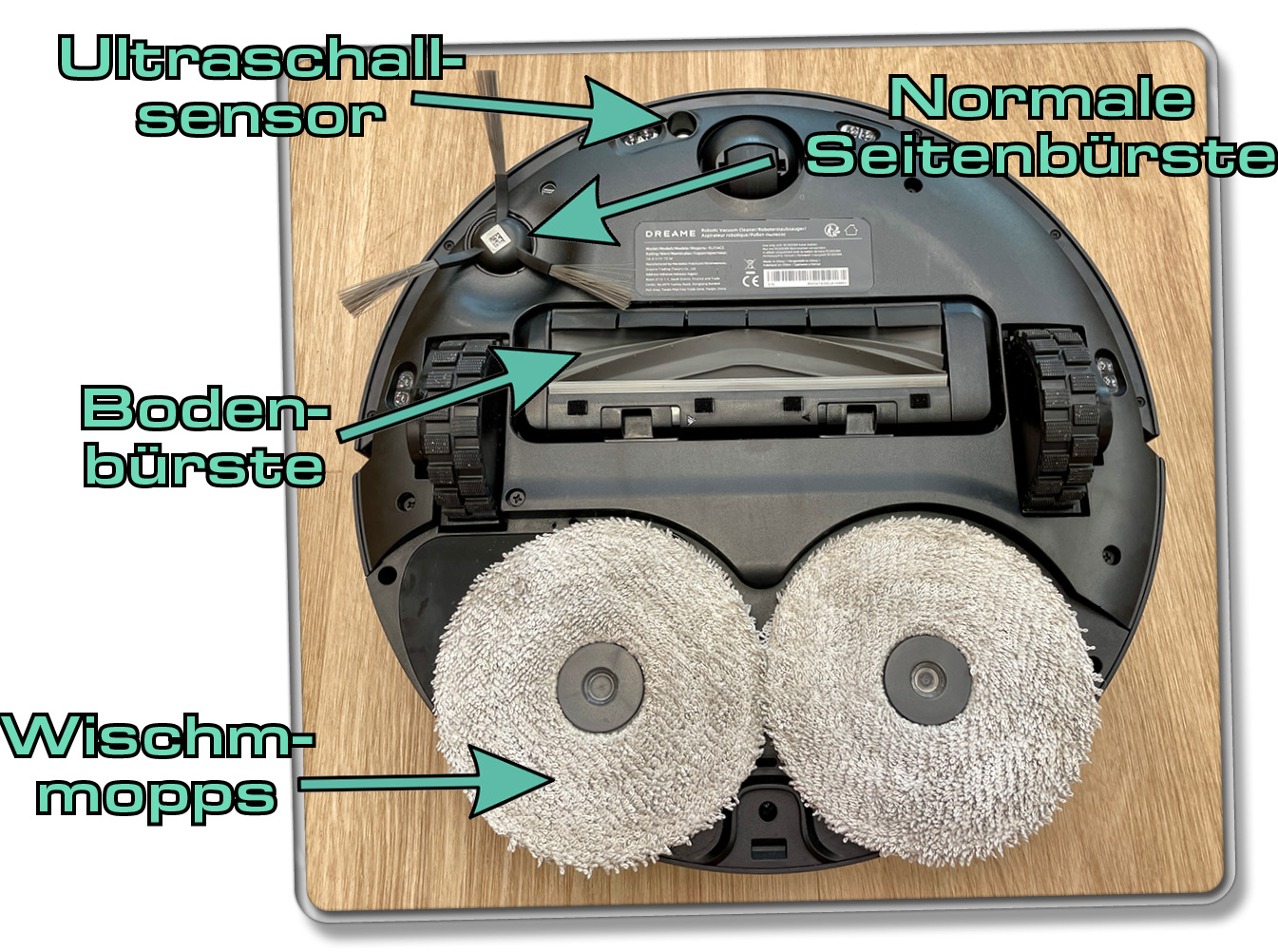 Der Dreame X30 Ultra besitzt keine ausfahrbare Seitenbürste, wie man auf der Unterseite erkennt