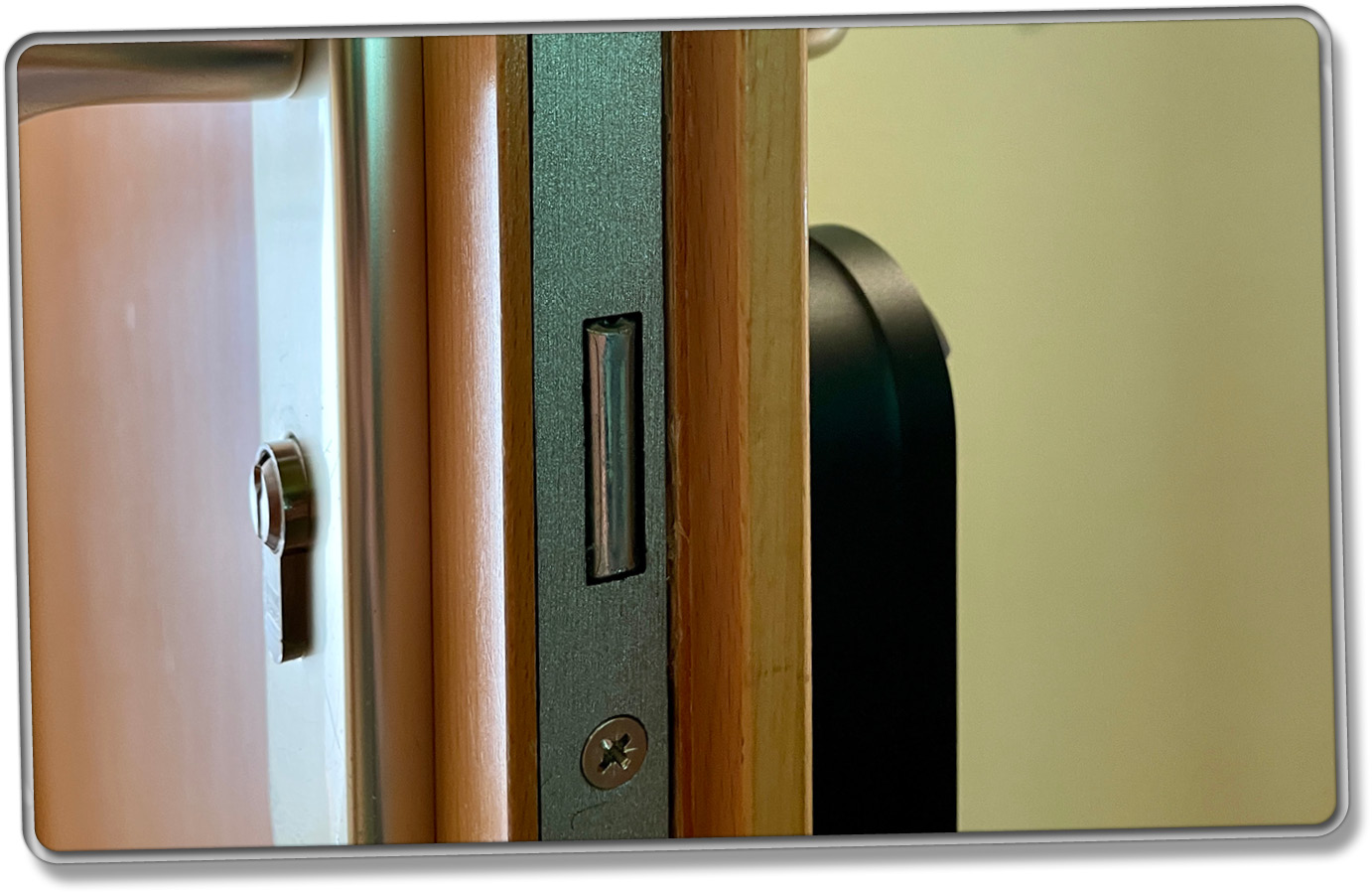 Der Schlosszylinder sollte ein Schließzylinder mit Not- und Gefahrenfunktion sein