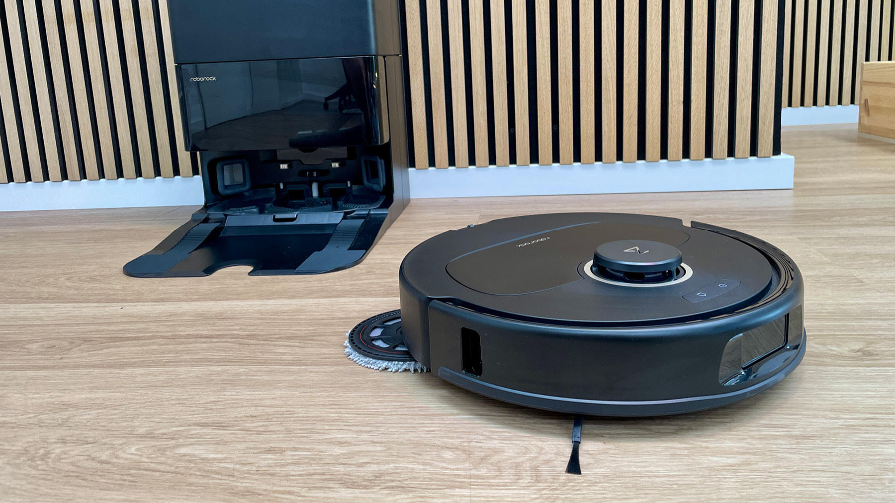 Wir haben uns den Roborock Qrevo Pro genau angeschaut!