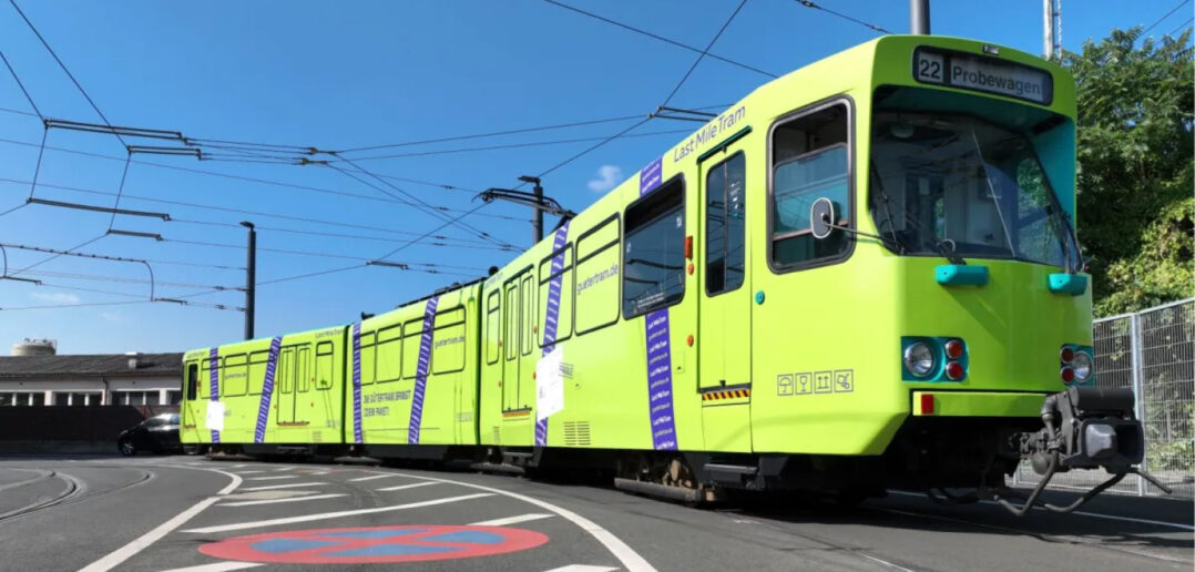 Straßenbahn für Paketzustellung