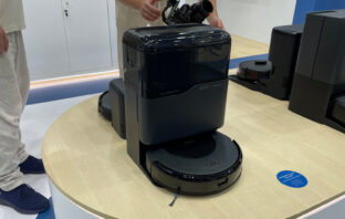 eufy Robot Vacuum Omni C20