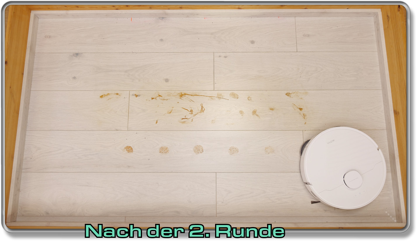 Und auch nach der zweiten Runde sieht das Ergebnis nicht besser aus. Die Wischmopps sind viel zu trocken gelaufen.