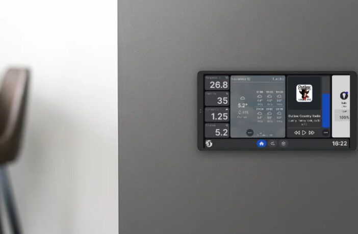 Shelly Wall Display X2