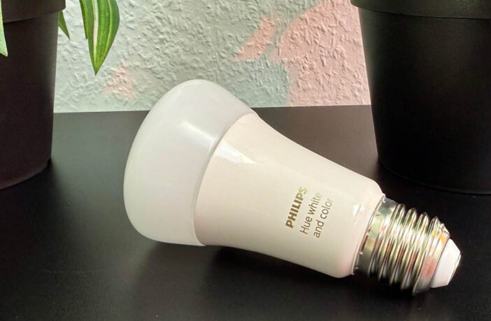 Philips Hue White & Color Bulb