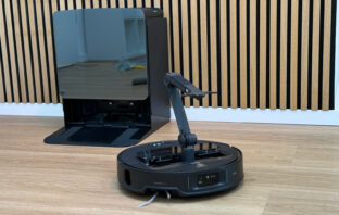 Roborock Saros Z70 - Wir haben den Saugroboter mit Greifarm getestet!