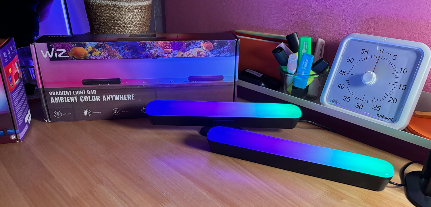 WiZ Gradient Light Bars